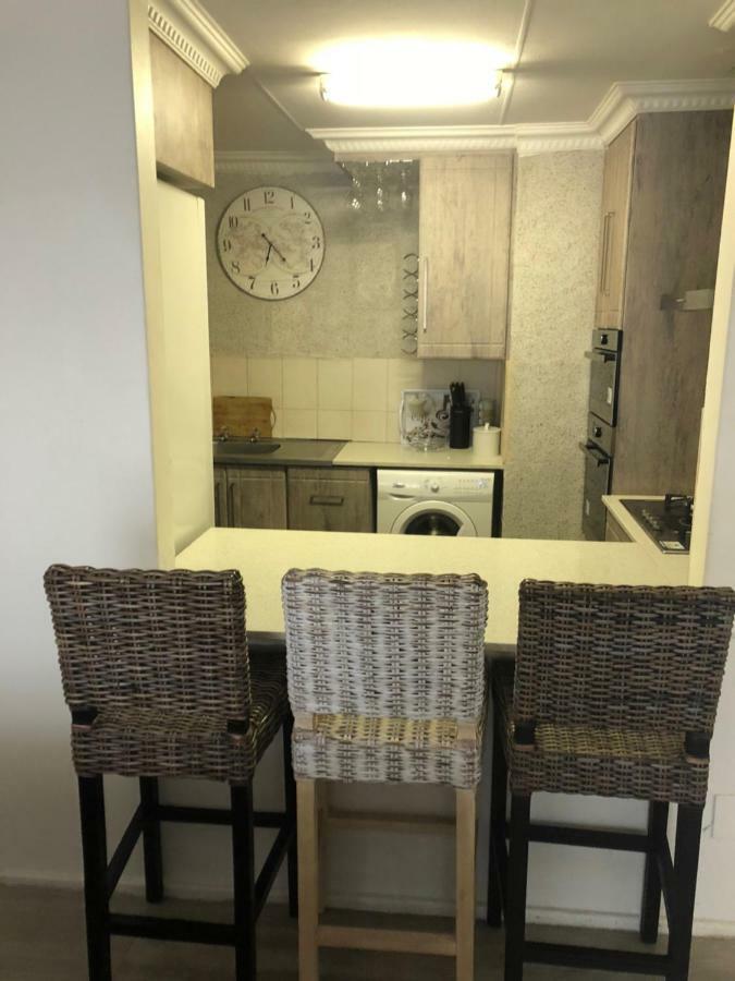 Summer Sands - Durban North Beach Accommodation Esterno foto