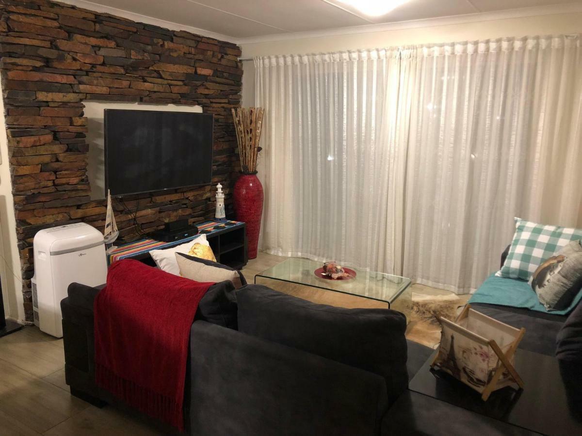 Summer Sands - Durban North Beach Accommodation Esterno foto
