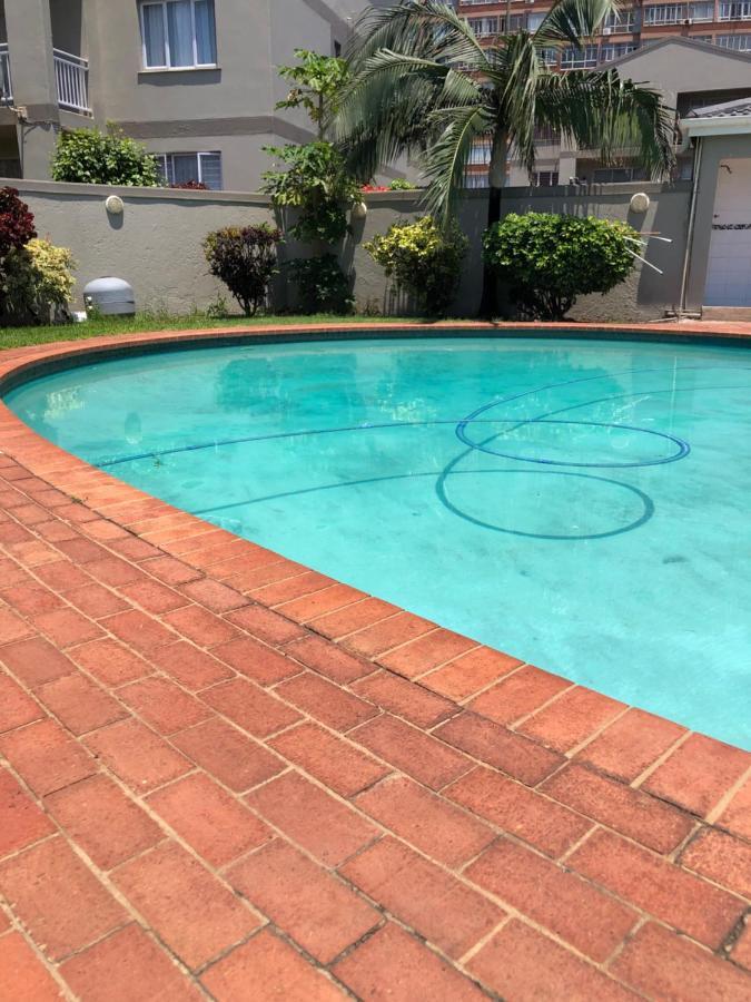 Summer Sands - Durban North Beach Accommodation Esterno foto