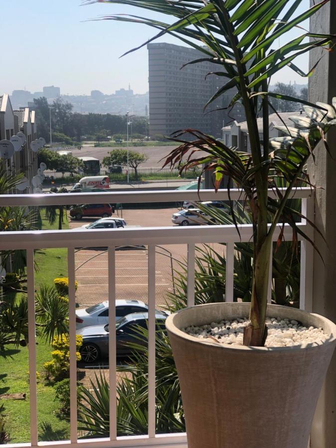 Summer Sands - Durban North Beach Accommodation Esterno foto